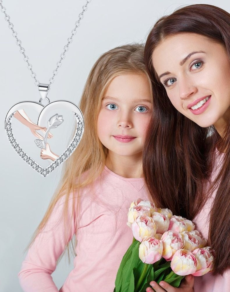 Light Luxury Heart-shaped Gift Rose Necklace