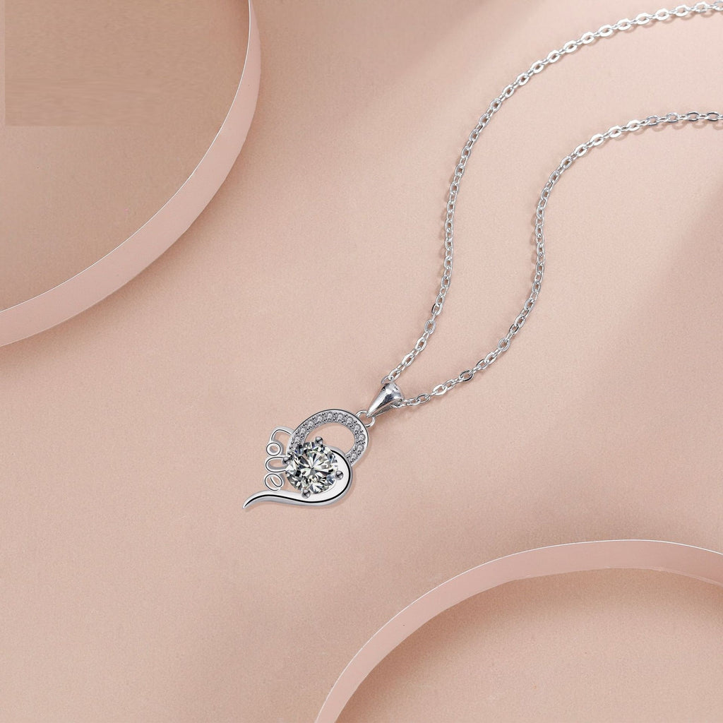 LOVE Bright Heart Necklace Women's High Sense Ornament
