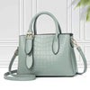 New Large Capacity Portable And Fashion Generous One-shoulder Crossbody Commuter Women's Bag