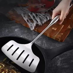 Stainless Steel Fried Fish Spatula Creative Leak Shovel Fried Steak Flat Spatula All Steel Handle