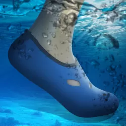 Comfortable and anti-slip 3MM swimming diving socks breathable water to swim the beach socks